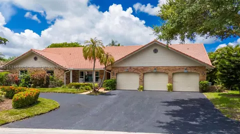 11293 NW 11th Ct, Coral Springs, FL 33071