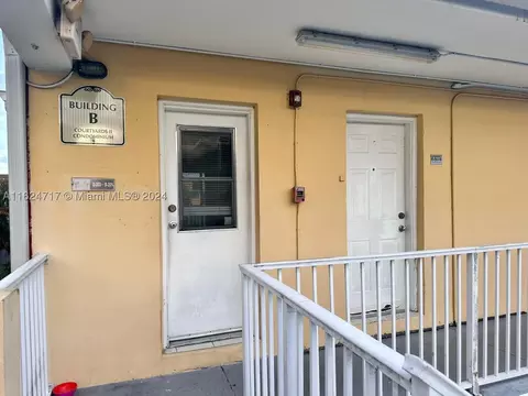 1255 W 49th Pl #B201, Hialeah, FL 33012