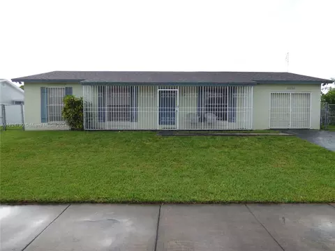 26045 SW 131st Ct, Homestead, FL 33032