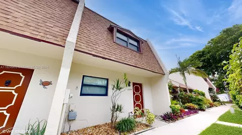 2109 N 14th Ave, Hollywood, FL 33020