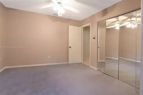 19960 NW 65th Ct, Hialeah, FL 33015 photo 20