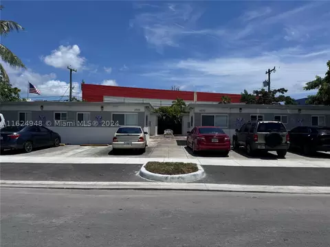 3070 SW 27th Ln, Miami, FL 33133