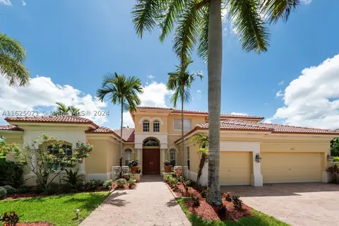 5166 Waters Edge Way, Cooper City, FL 33330