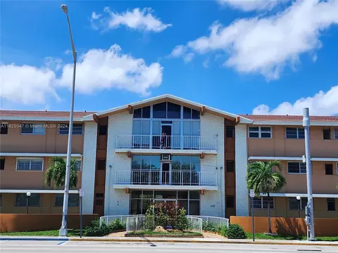 3881 W Flagler St #327, Miami, FL 33134