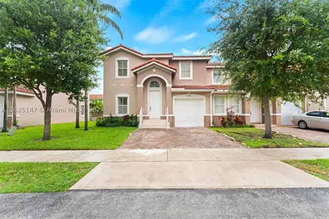 13825 SW 275th St #13825, Homestead, FL 33032