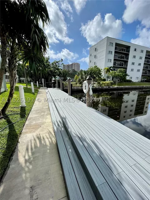 1439 S Ocean Blvd #107, Pompano Beach, FL 33062
