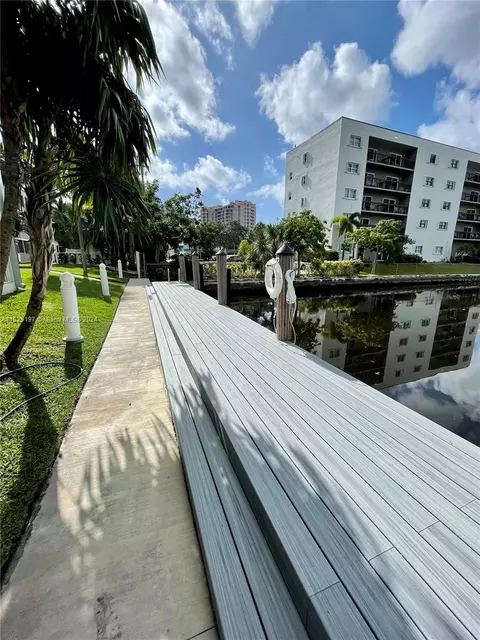 1439 S Ocean Blvd #107, Pompano Beach, FL 33062