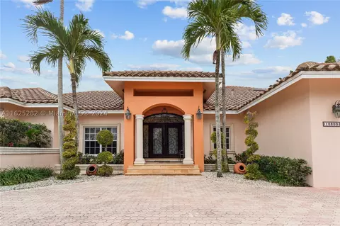 10800 SW 135th Ter, Miami, FL 33176