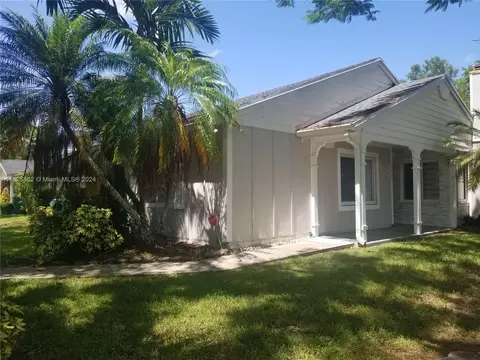 14413 SW 143rd Ct #14413, Miami, FL 33186