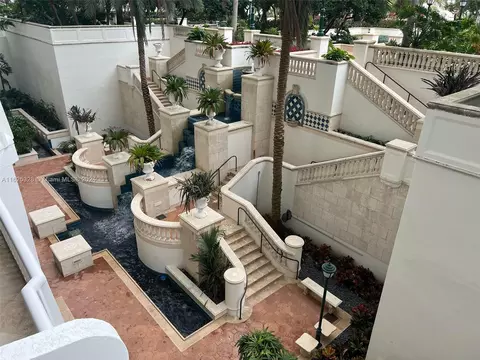 2000 Island Blvd #405, Aventura, FL 33160