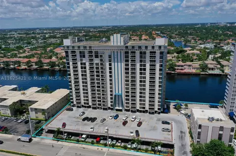 1600 S Ocean Dr #5A, Hollywood, FL 33019