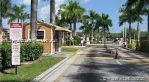 1692 SE 29th Ct #200, Homestead, FL 33035