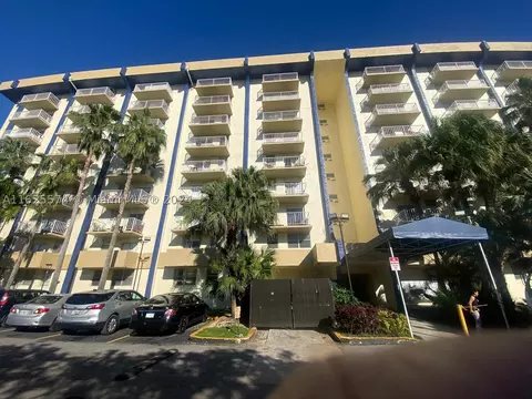 801 NW 47th Ave #504W, Miami, FL 33126