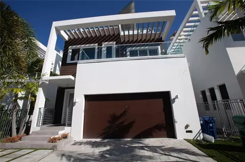 18975 Atlantic Blvd, Sunny Isles Beach, FL 33160
