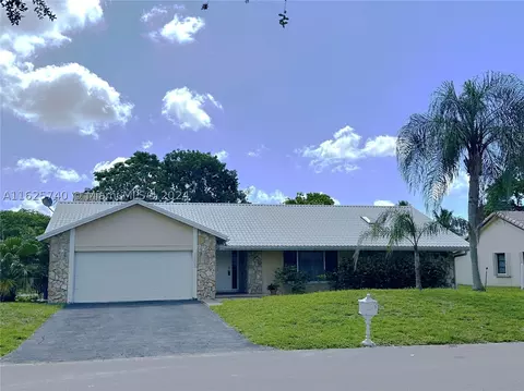 155 NW 81st Way, Coral Springs, FL 33071