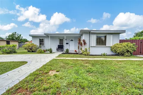2460 NW 162nd Ter, Miami Gardens, FL 33054