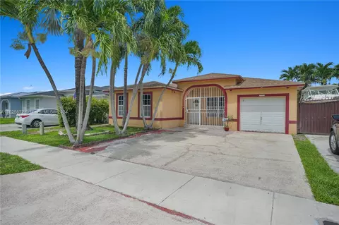 27111 SW 134th Pl, Homestead, FL 33032