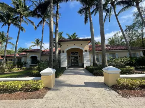 6912 W Sample Rd #6912, Coral Springs, FL 33067