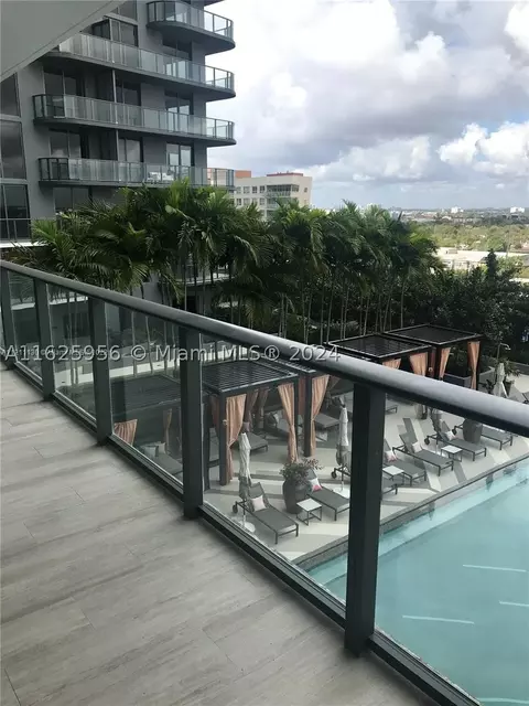 121 NE 34th St #910, Miami, FL 33137