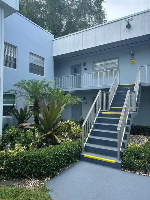 938 Normandy T #938, Delray Beach, FL 33484