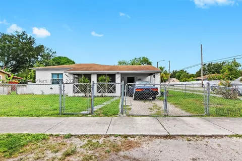 2290 NW 99th Ter, Miami, FL 33147