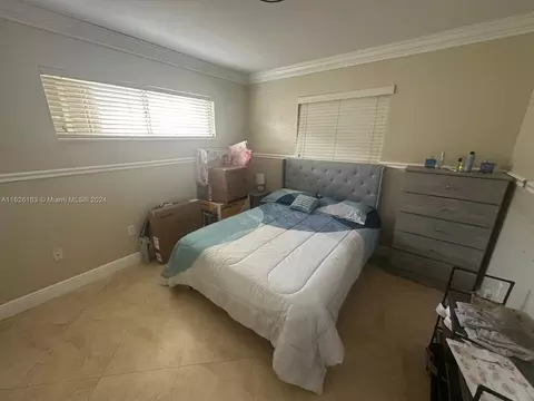 3178 W 77th Pl, Hialeah, FL 33018 photo 25