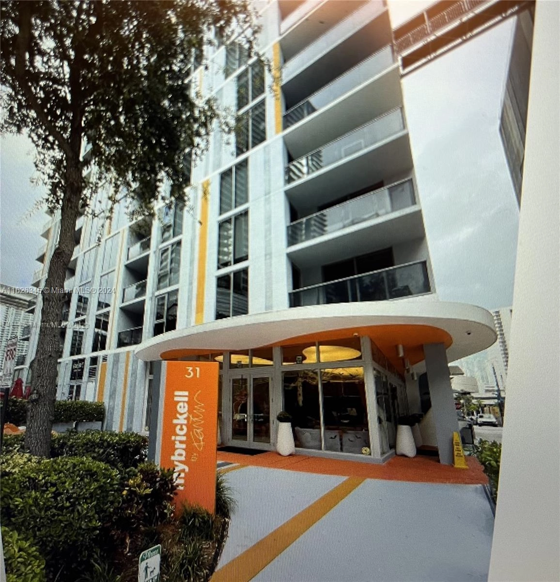 31 SE 6th St Unit 804  