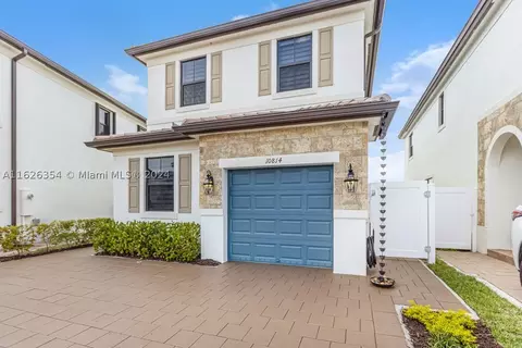 10814 W 35th Way, Hialeah, FL 33018 photo 1