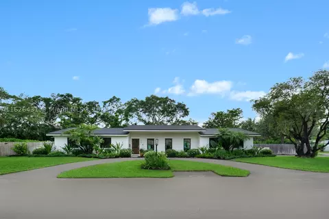 13400 SW 82nd Ct, Pinecrest, FL 33156