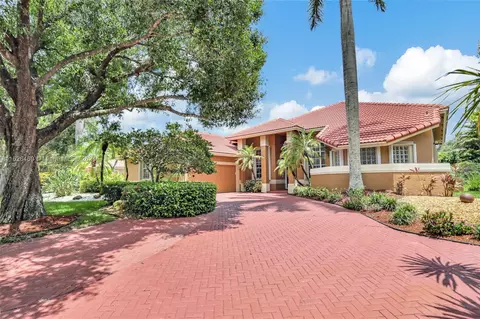 1861 W Eagle Trace Blvd W, Coral Springs, FL 33071