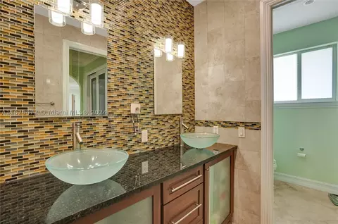 141 W 36th St, Hialeah, FL 33012 photo 43