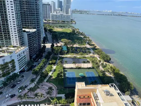 1717 N Bayshore Dr #A-3039, Miami, FL 33132
