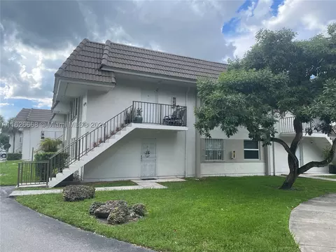 6901 SW 129th Ave #5, Miami, FL 33183