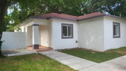 3147 NW 168th Ter, Miami Gardens, FL 33056