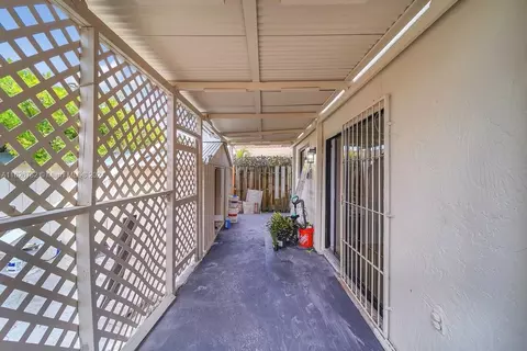 Undisclosed, Hialeah, FL 33016 photo 2