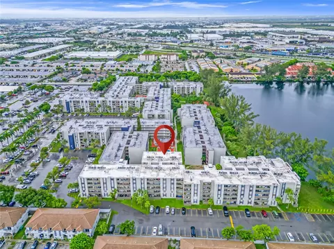 10090 NW 80th Ct #1113, Hialeah Gardens, FL 33016