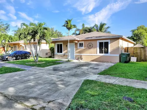 1614 SW 3rd St, Homestead, FL 33030