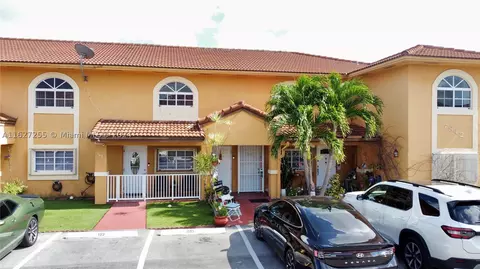 7842 W 34th Ln #28-201, Hialeah, FL 33018