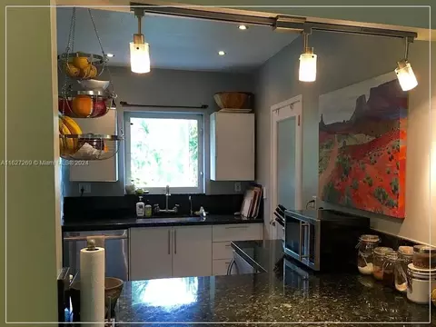 8818 Abbott Ave, Surfside, FL 33154 photo 8