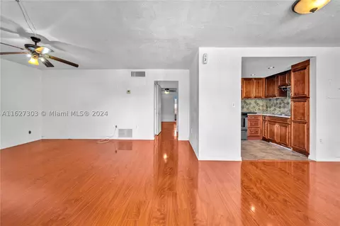 1515 NE 125th Ter #204, North Miami, FL 33161