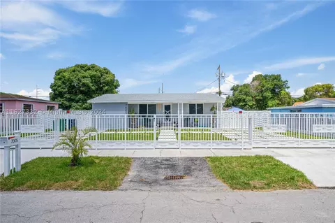 7005 NW 28th Ave, Miami, FL 33147