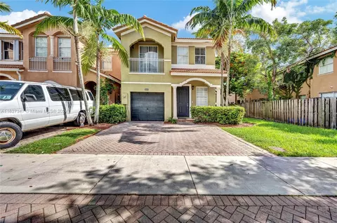 2475 SE 15th Ct, Homestead, FL 33035