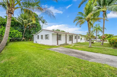 14275 SW 108th Ct, Miami, FL 33176