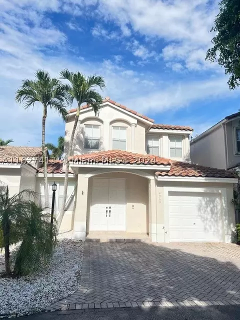 4869 NW 108th Pl, Doral, FL 33178