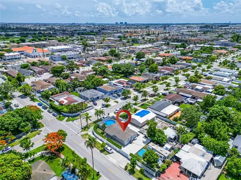 1005 W 31st St, Hialeah, FL 33012