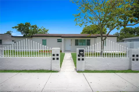 15925 NW 27th Pl, Miami Gardens, FL 33054