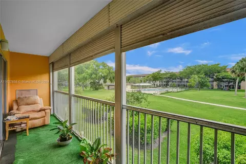 13250 SW 7th Ct #212L, Pembroke Pines, FL 33027
