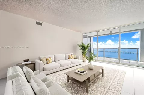 1541 Brickell Ave #B3503, Miami, FL 33129