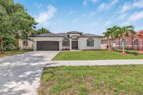16094 SW 150th St, Miami, FL 33196