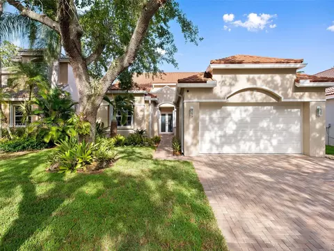 1319 Bayview Cir, Weston, FL 33326